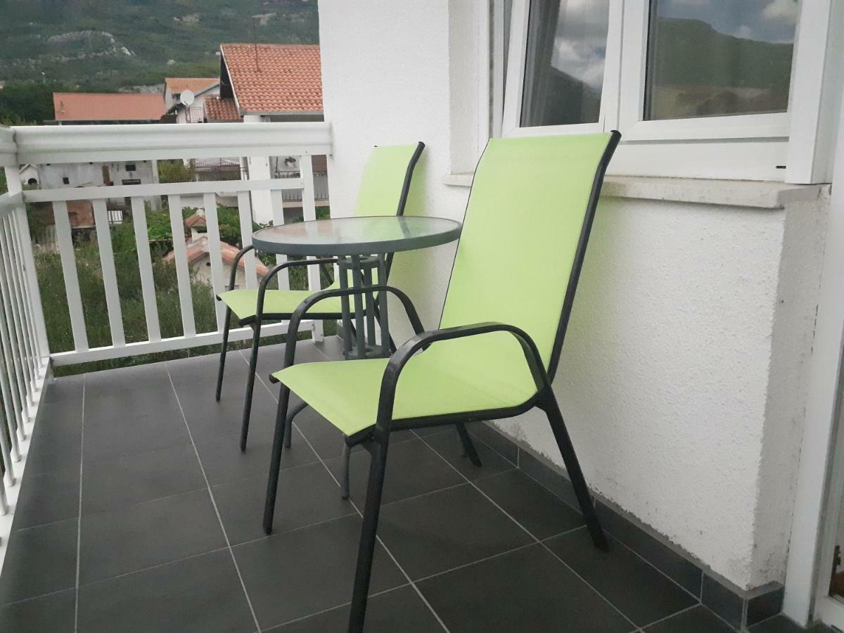 Apartman Teklic Kaštela الغرفة الصورة